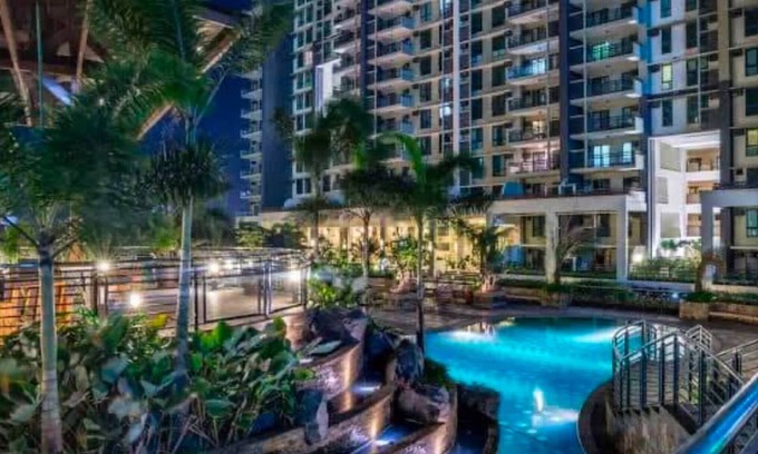 Highway Hills Condo | Flair Towers Condo Near MRT Bonifacio and Shaw Within Greenfields