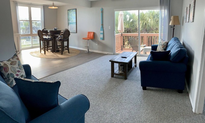 Flagler Beach Apartment | Flamingo Suite - Flagler Beach, Balcony, Side Ocean View