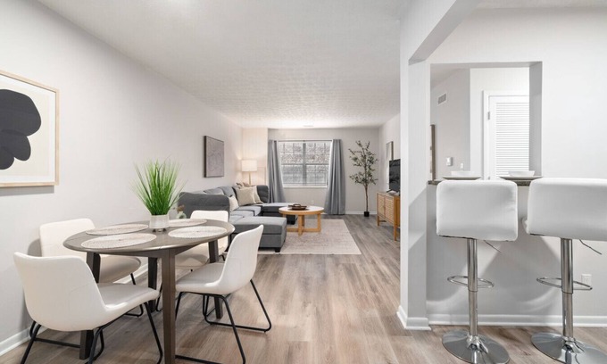 Northwest Columbus Apartment | Flat 109 at Olentangy