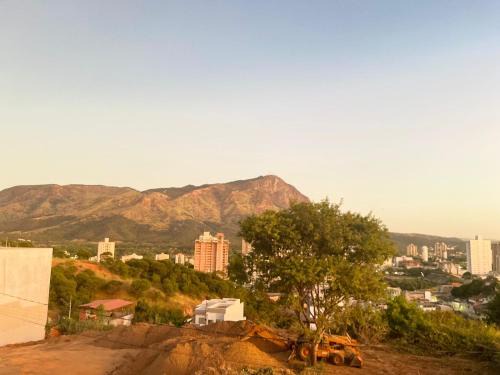 Alto Esplanada Apartment | Flat com 2 quartos 2 banh AR e uma vista espetacular na área central de GV com cozinha completa-Bom p grupos ou familias ou empresas
