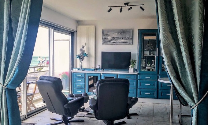 Boulogne-sur-Mer Condo | Flat near Nausicaa with panoramic view of the port