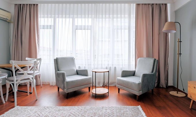 Moda Apartment | Flat w Balcony 8 min to Kadikoy Square