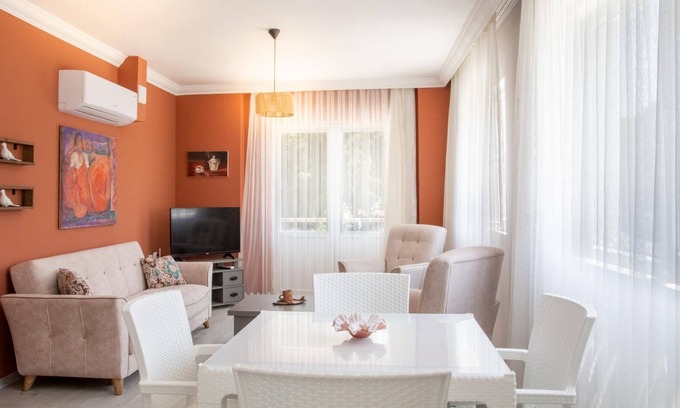 Yalıkoy Apartment | Flat w Sea View Terrace 1 min to Beach in Didim