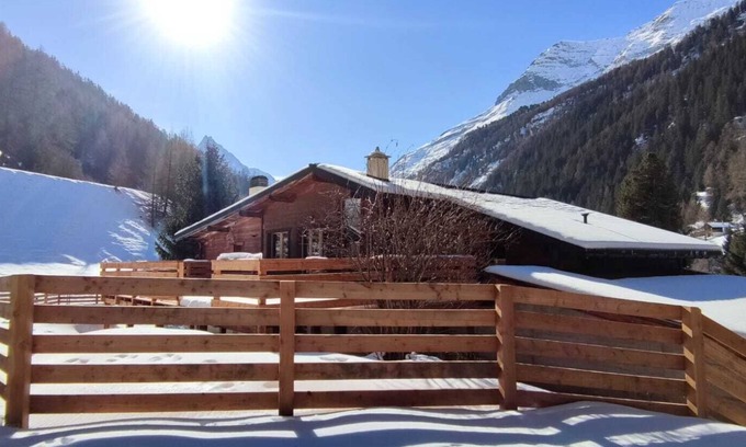 Anniviers Ski Chalet | Flat with 9 beds in the ski resort of Zinal Grimentz in Valais (Switzerland)