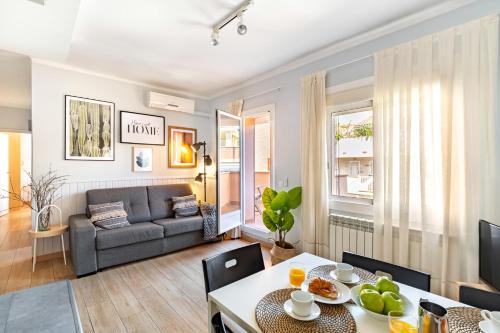 El Guinardo Apartment | Flaugier Apartments 3-3