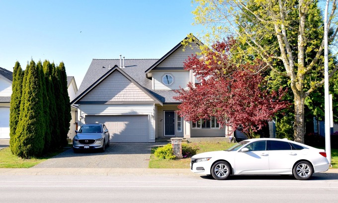 Fleetwood House | Fleetwood Home, Pet-Friendly-Parking-Central HVAC