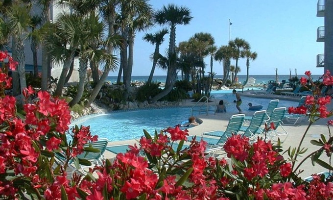 Long Beach Condo | Flexible Policies: Affordable #3 *Beach Front Condo* Condo Great Views!