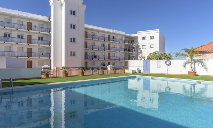 Vila Real Santo Antonio Apartment | FLH Vila Real Santo António Flat with Pool
