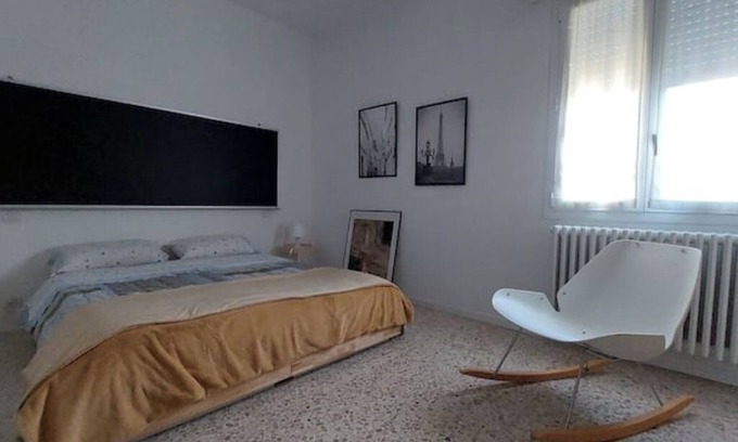 Bergamo Apartment | "Flora" apt for family+ Free parking