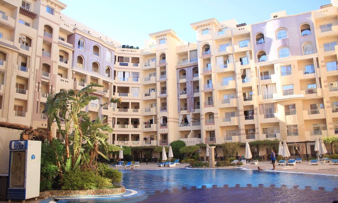 Corniche Road-Dahar Apartment | Florenza Khamsin Resort