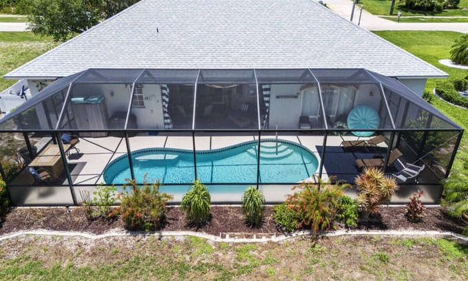 Pinehurst House | Florida Pearl near Englewood & Boca Grande Beaches