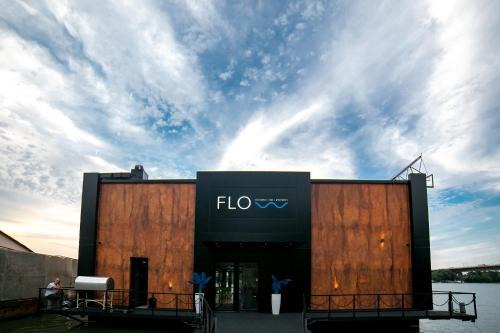 Cukarica Hotel | FLOW