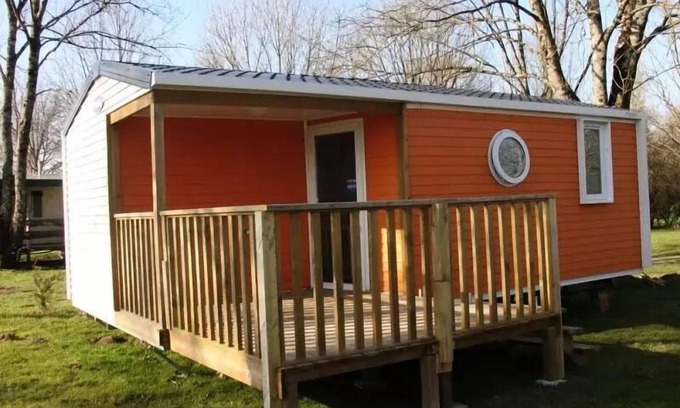 Montbarrey House | Flower Camping Les 3 Bear * - Mobil home Comfort 27.3m2 - TV additional (2 Bedrooms) including semi-covered terrace 4 people