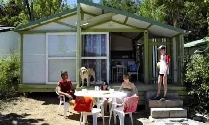Villecroze Ski Chalet | Flower Camping Les Cadenières * - Standard chalet without air conditioning 23m2 2Ch. 4/5P 5 persons