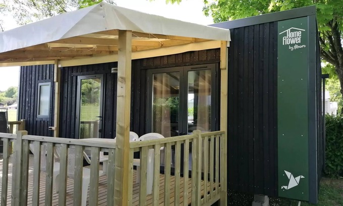 Saint Nazaire sur Charente House | Flower Camping L'Abri-Côtier * - Mobilehome Cosy 29m2 PREMIUM - 2 bedrooms + covered terrace + TV + LV 4 people