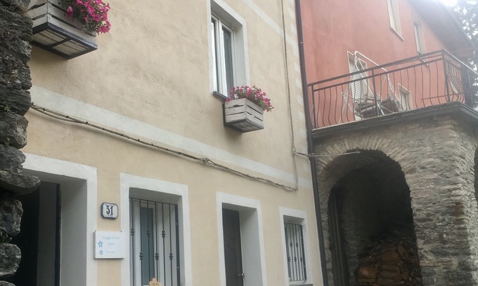 Casale Apartment | Flowery Village Casale