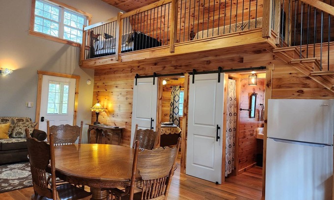 Laurelton Cottage | Fly Away Cabin: Relax and enjoy the creek views and sounds.