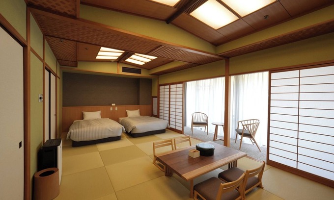 Takeo Hotel | For 2 people Nonsmoking Includes a cypress ba/Takeo Saga