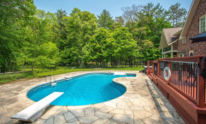 Whitchurch-Stouffville House | Forest House | Golf/Hiking/Horse Riding Nearby