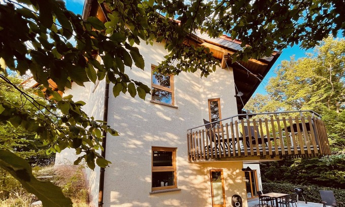 Scheid Apartment | Forest & Lake vacation apartment