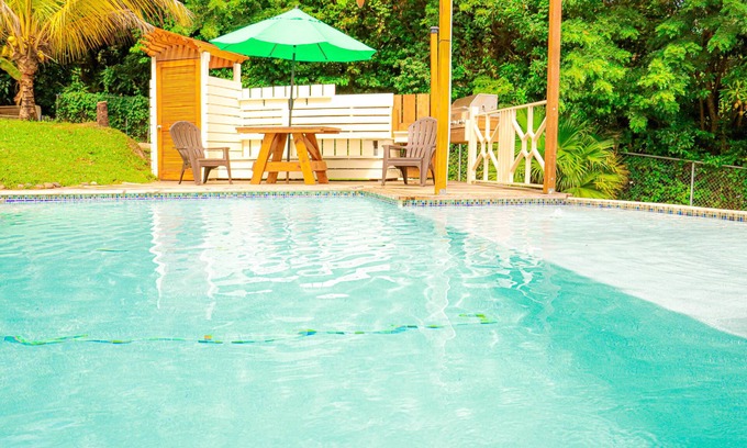 Kingstown Villa | Forst Villa