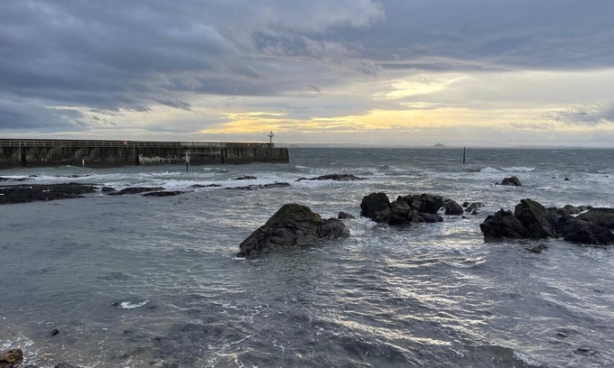 Pittenweem Apartment | Forth, seaside 3 bed apartment, stunning views, convenient, central location ,