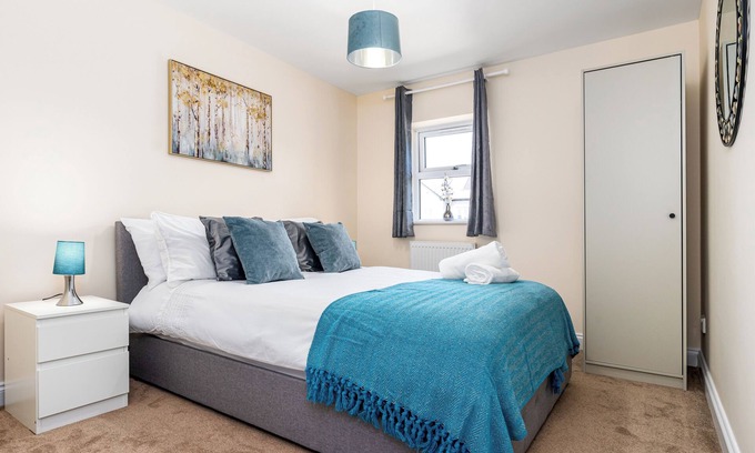 Staple Hill House | Fortified 4 bedroom Holly Lodge