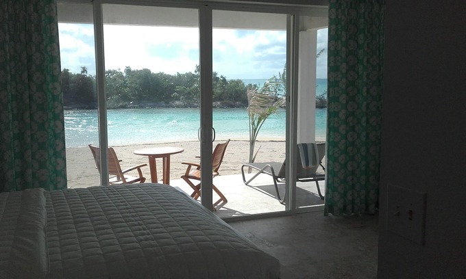 New Bight House | Fountain Bay Resort & Marina