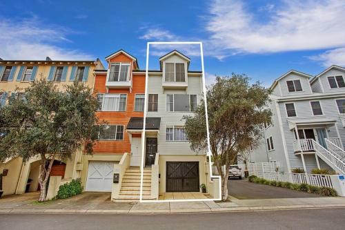 Warrnambool Apartment | Four bedroom beachside apartment