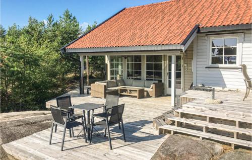 Sarpsborg House | Four-Bedroom Holiday Home In Skjeberg