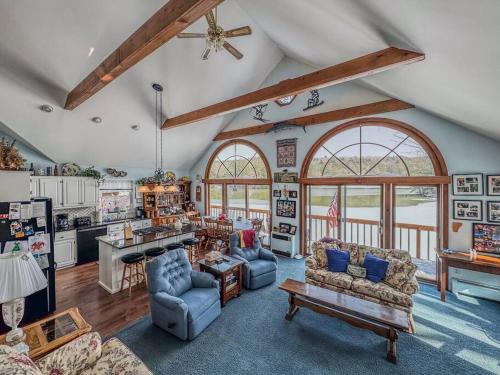 Ludlow Ski Chalet | Four Season Ski, Lake & Golf Home on Lake Rescue