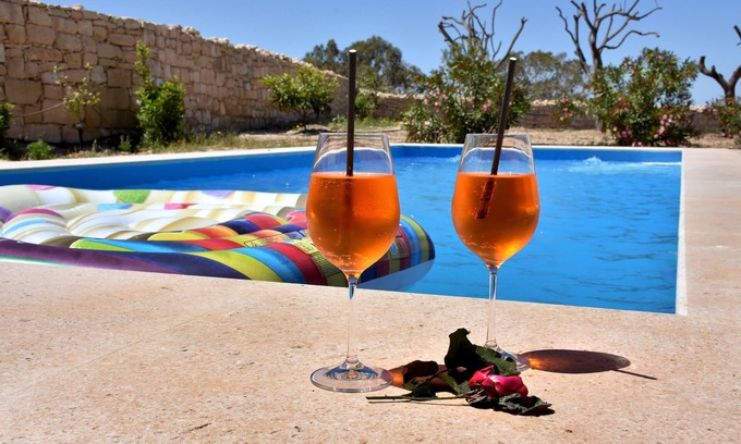 Hal Far Villa | FOUR WINDS HOLIDAY FARMHOUSE