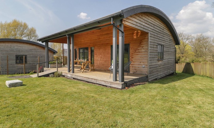 East Pennard House | FOXGLOVE, pet friendly, with a garden in West Pennard