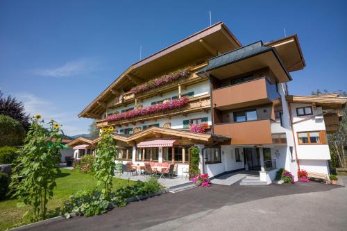 Kitzbuehel House | Frühstückspension Tannenhof