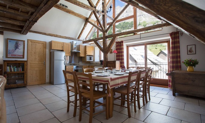 Monetier-les-Bains Ski Chalet | La Mandette du Lauzet - Serre Chevalier 1500