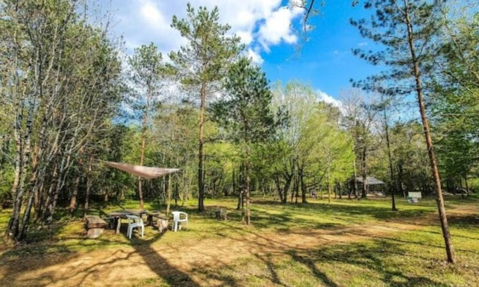 Sorges-et-Ligueux-en-Perigord House | Hunter's cottage