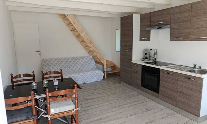 Faverolles House | Small house in the country