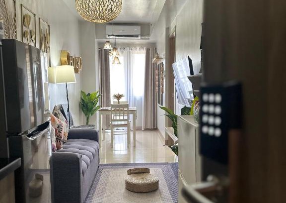 Barangay 76 Apartment | Franchelle's Pad at MOA PASAY CITY