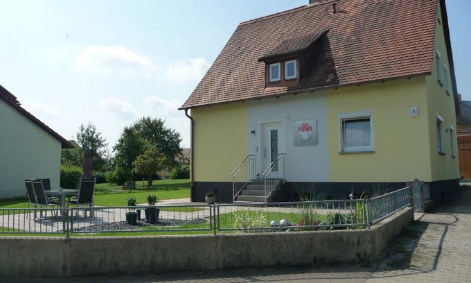 Neusitz Apartment | FrankenFeWo