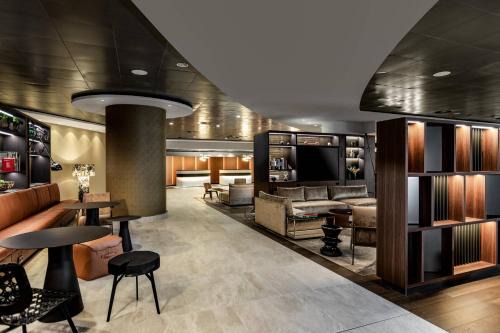 Frankfurt Airport Area Hotel | Frankfurt Airport Marriott Hotel