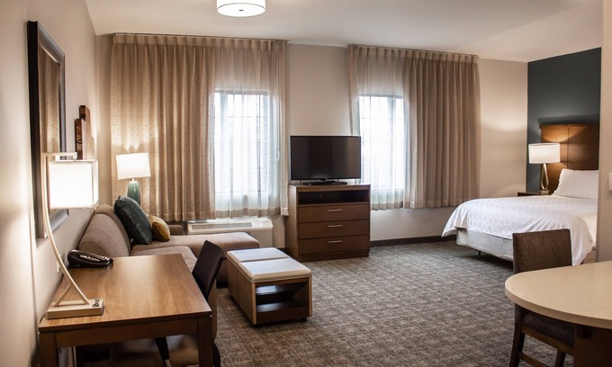Jacksonville Apartment | Free Breakfast. Outdoor Pool. Shared BBQ. Close to Camp Johnson.
