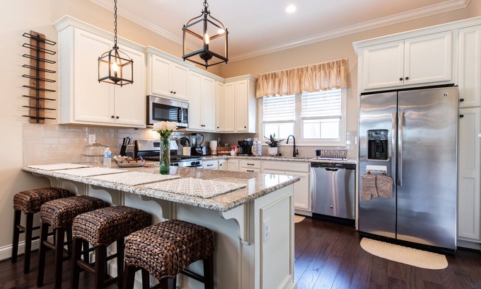 Prospect House | Free breakfast ❤️Stay at Peppermint Cottage - Norton Commons -Walk to shop & eat