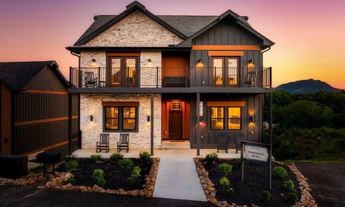 Sevierville Cabin | FREE Waterpark, Pool, Game Room, Theater, Fire Pit - Homestead Bluff