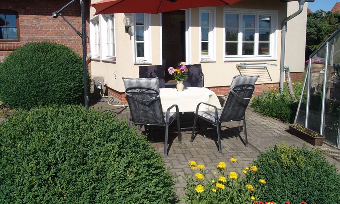 Silstedt Apartment | Friendly, bright apartment in a central, rural Harz region
