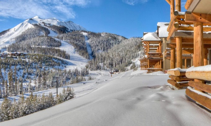Saddle Ridge House | "Front Row" Saddle Ridge - New Bathrooms - Ski-in/out Townhome w/Hot Tub/Views