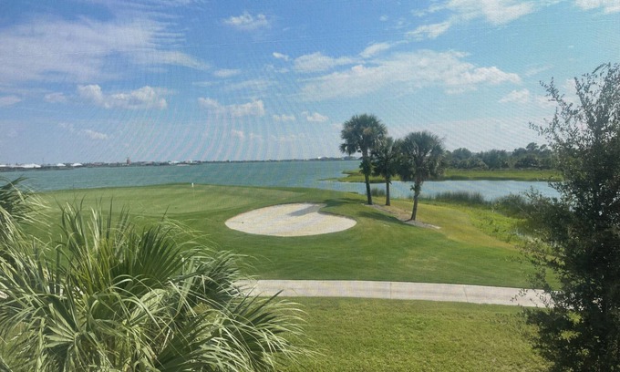 Biggar Condo | Full Golf, Pickleball, Pool & Resort amenities. Stunning golf and lake views.