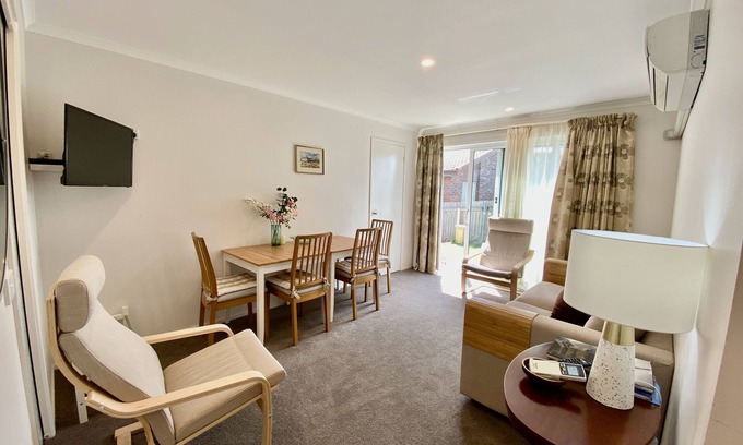 Jindabyne Apartment | Fully equipped 2 bedrooms, kitchen, bathroom