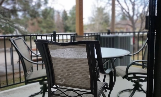 East Boulder Condo | Fully-Furnished 2-Bedroom/2-Bath Condo ~ Boulder, Colorado - Close to University