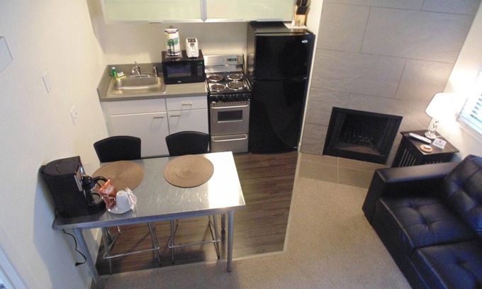 Baseline Sub Apartment | Fully Furnished, All-Inclusive Apartment Near CU Boulder!
