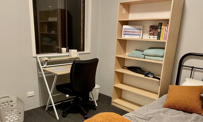 Lyneham Apartment | Fully Furnished, Clean and Comfortable Room in Central Location